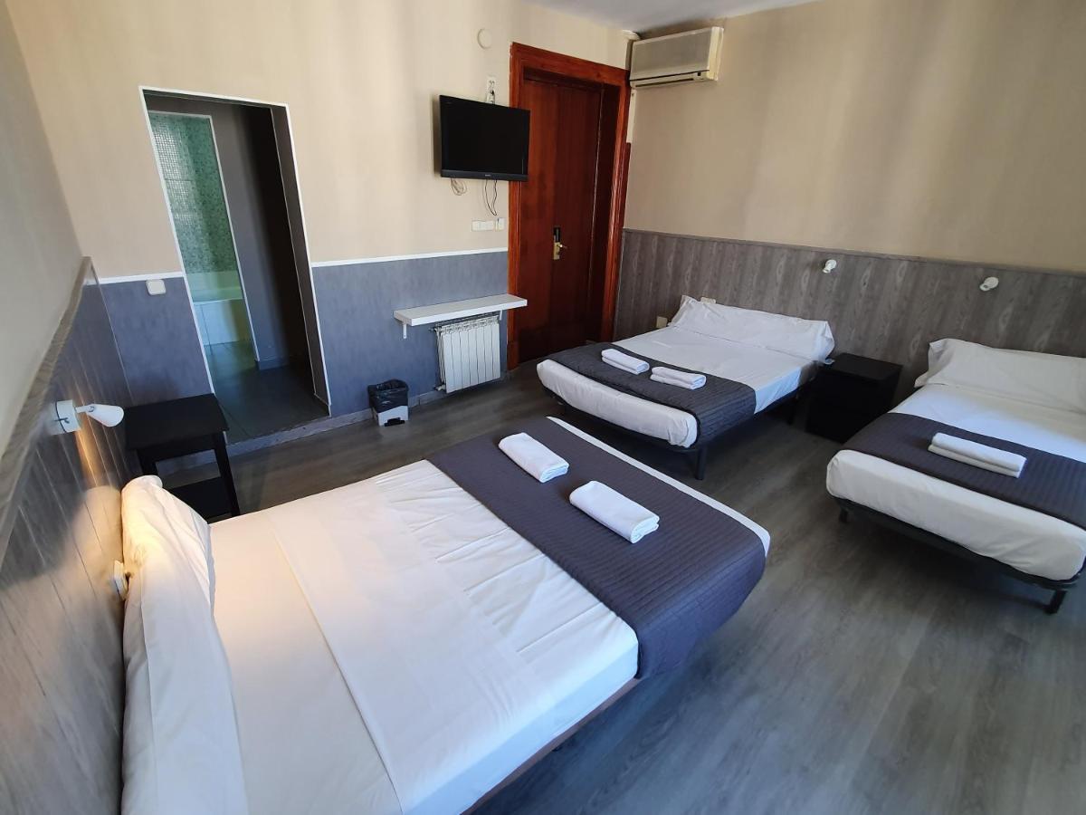 Ch Plaza D'Ort Rooms IV Madrid Exteriör bild